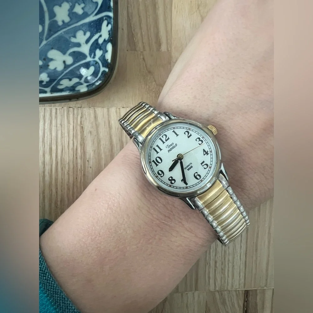 Timex indiglo Ladies two-tone bracelet watch NEW BATTERY